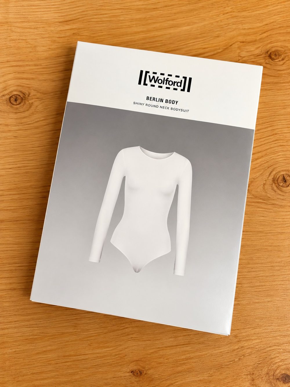 Wolford Berlin Body in white, box front